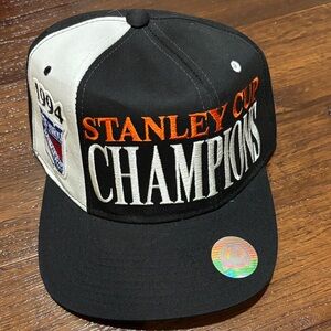 VINTAGE 1994 RANGERS STANLEY CUP HAT with tags RARE